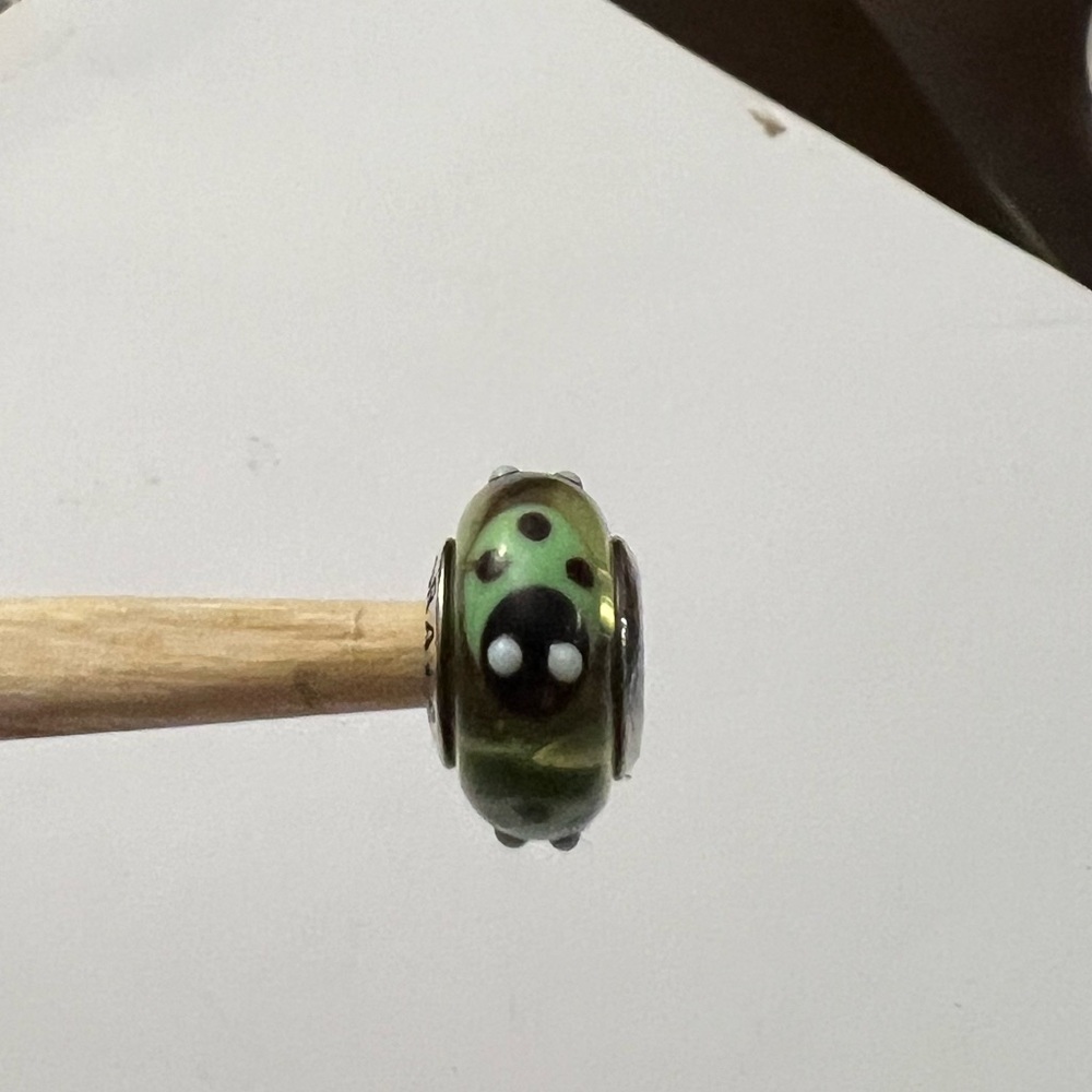 Pandora Murano Lady Bug - Green